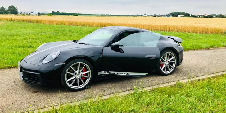 Legendární sporťák Porsche 911 Carrera 4S: 15 či 25 min. spolujízdy i řízení
