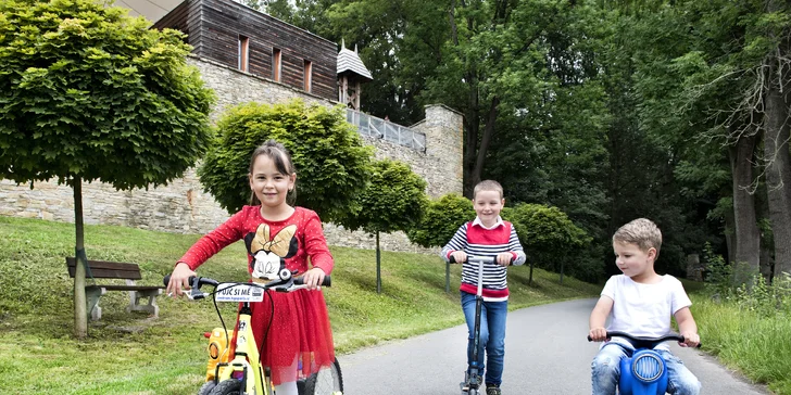 4* pobyt v historické tvrzi v Letohradu: snídaně či polopenze, wellness i zábavný program