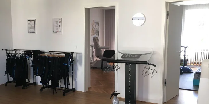 Dejte si do těla: EMS lekce fitness na Infinity přístroji s osobním trenérem