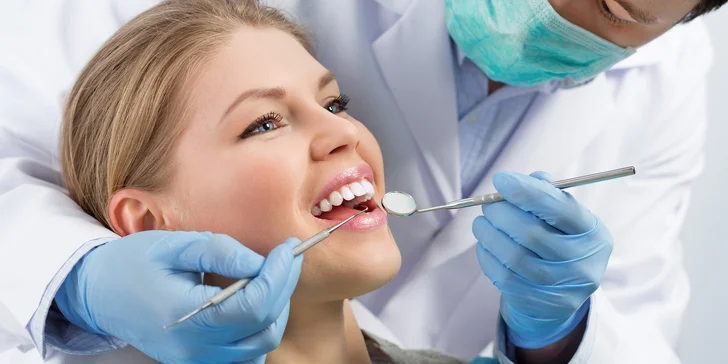 Dentálna hygiena či domáce bielenie zubov je ideálny darček