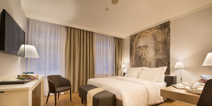 Historická Praha: romantický pobyt se snídaní v design hotelu na Malé Straně