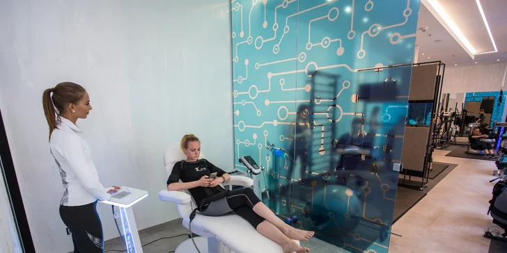 EMS terapie na přístroji Beauty & Slim: pro horní či dolní polovinu těla