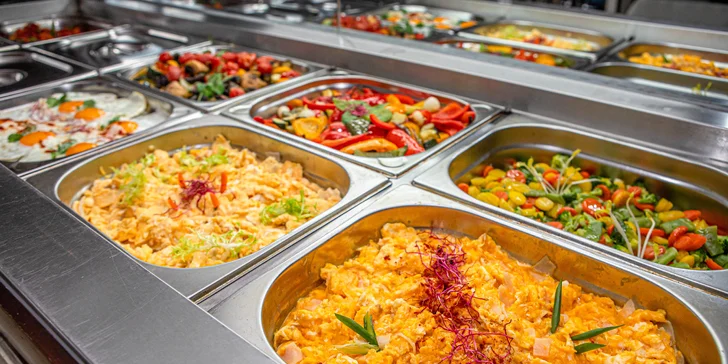 Pobyt u Slunečných jezer s polopenzí, wellness i vstupem do aquaparku