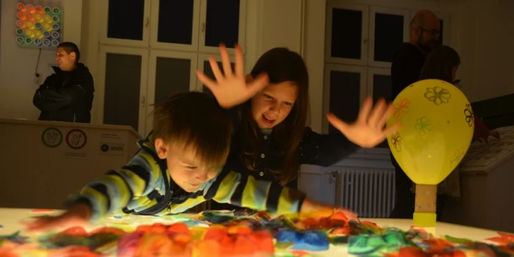 Vstupenky pro děti i dospělé do muzea interaktivní zábavy v Hronově