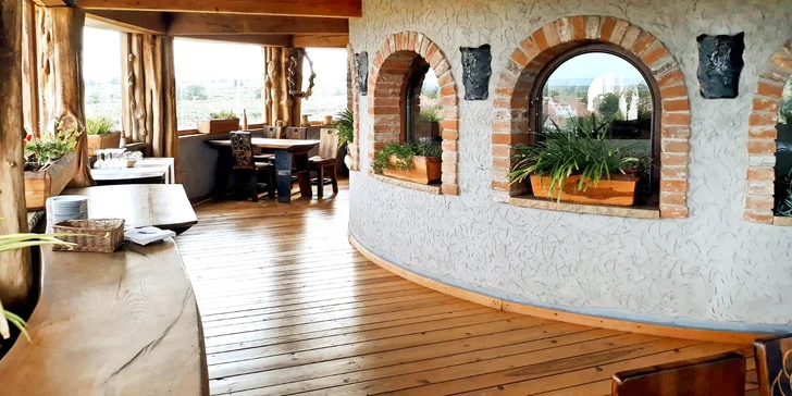 Relax na jižní Moravě: ubytování mezi vinicemi, polopenze a víno