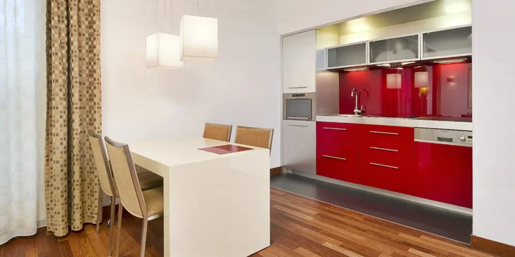 Užijte si Varšavu plnými doušky: pobyt v luxusním apartmánu se snídaní