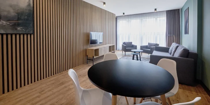 Užijte si Varšavu plnými doušky: pobyt v luxusním apartmánu se snídaní