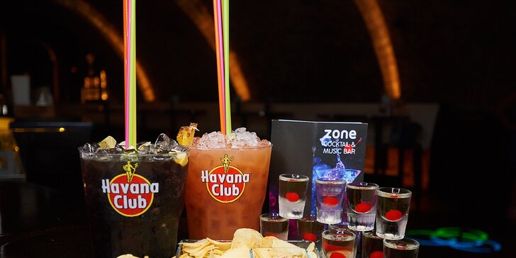 Do klubu na párty: chupito i koktejl dle výběru, třeba Aperol Spritz nebo Cuba Libre
