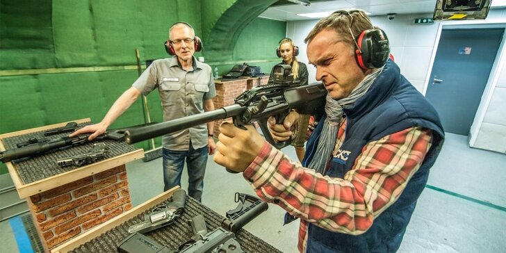 Zastřílejte si na moderní střelnici: balíčky s českými zbraněmi nebo z Counter Strike