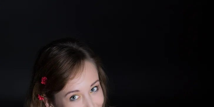 Buďte za hvězdu objektivu: 3 hod. focení v ateliéru nebo venku pro 1 osobu