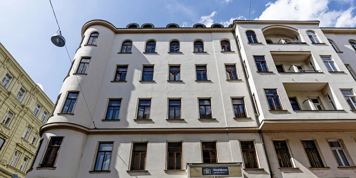 Na dosah oblíbených brněnských podniků a atrakcí: penzion v centru města se snídaní až do pokoje