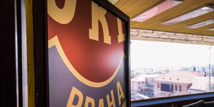 Celosezonní permanentka na Duklu: klasická sedačka i VIP nebo skybox s občerstvením na Julisce
