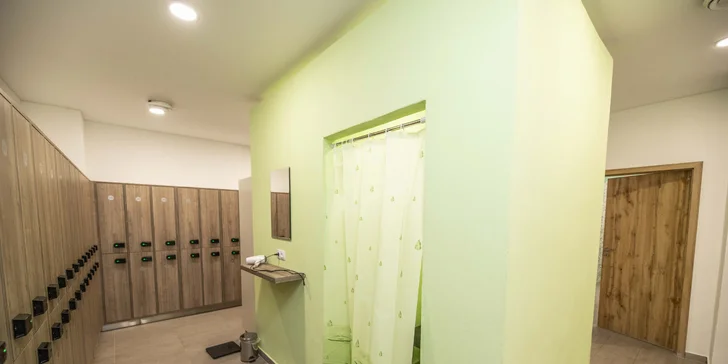 Hodina relaxace: velký saunový svět s 10 druhy saun, vířivkami a intimní atmosférou
