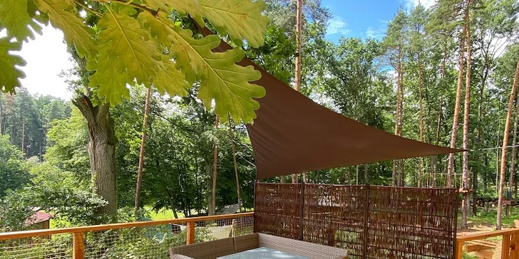 Netradiční dovolená v Českém ráji: treehouse pro 4, snídaně a půjčení loďky