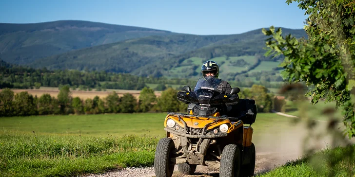 Adrenalinové zážitky v Yellow pointu: bungee trampolína, zip line a obří houpačka