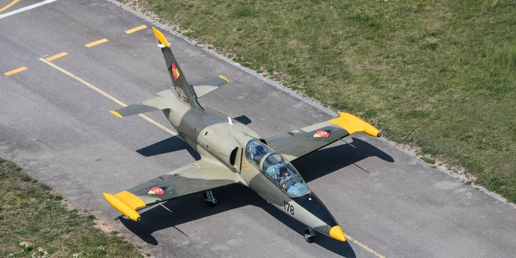 Vzhůru do oblak: zkušební výcviková lekce na L-29 Delfín nebo let v L-39 Albatros