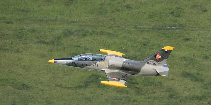 Vzhůru do oblak: zkušební výcviková lekce na L-29 Delfín nebo let v L-39 Albatros