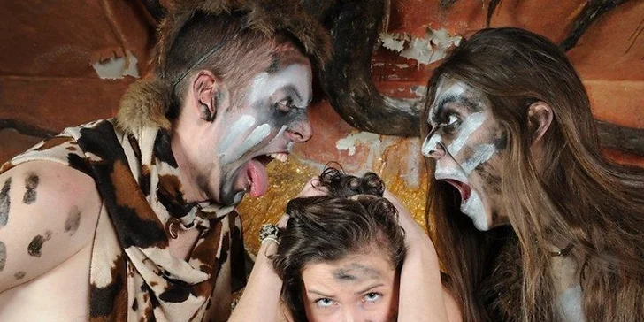 Pořádný nášup pro 4-6 osob v Originálním pravěkém restaurantu