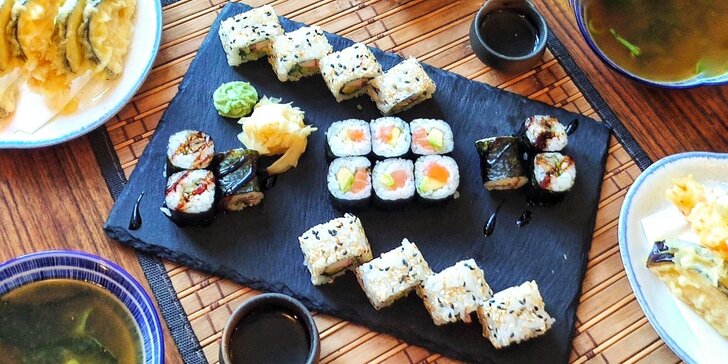 Japonské degustační menu o 5 nebo 6 chodech pro 2 osoby: polévka, sushi, zmrzlina i saké
