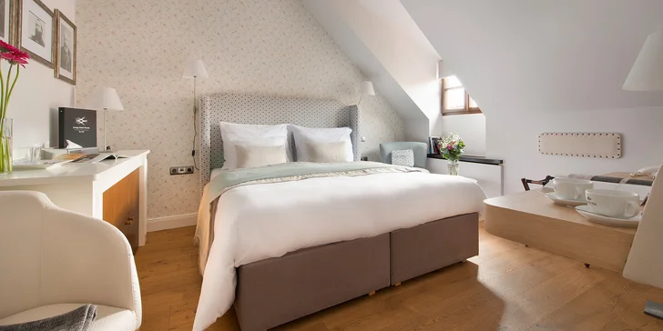 Historická Praha: romantický pobyt se snídaní v design hotelu na Malé Straně