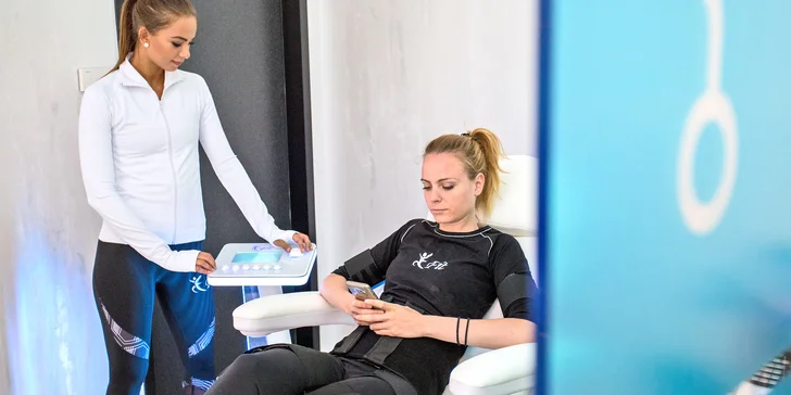 EMS terapie na přístroji Beauty & Slim: pro horní či dolní polovinu těla