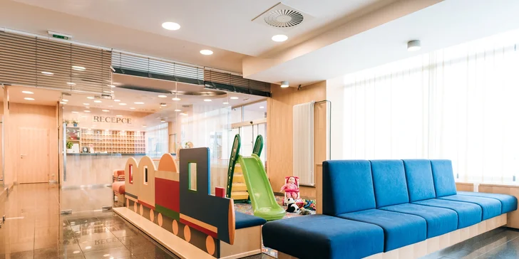 Pobyt ve 4* hotelu v Brně pro páry i rodiny: jídlo, relax v sauně i vstupenky do BRuNo family parku