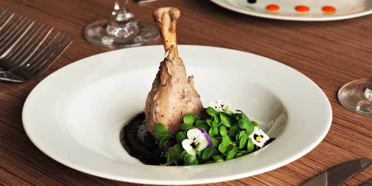 Z našich lesů, polí a farem: 8chodové degustační menu pro pár