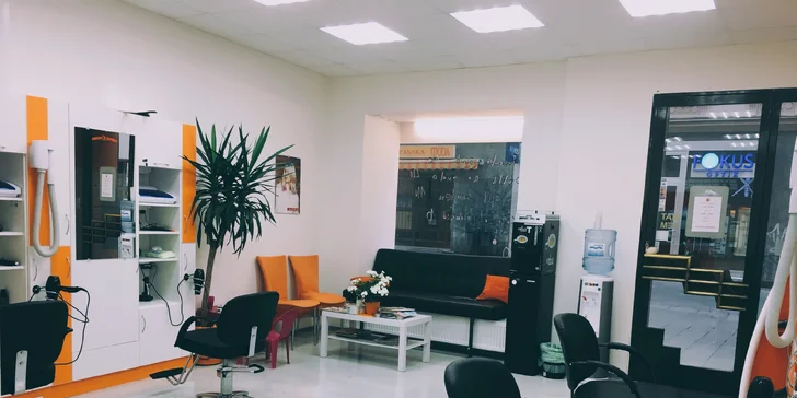 Skočte si pro nový sestřih: dámský střih na sucho a bez objednání