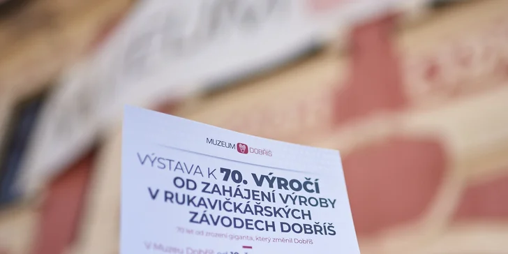 Vstupné pro dospělé, děti i rodinu do muzea Dobříš: historie města, rukavičkářství aj.