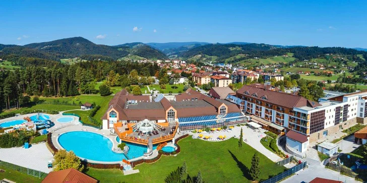 Wellness pobyt ve slovinském Zreče: termální komplex s atrakcemi, sauny a polopenze