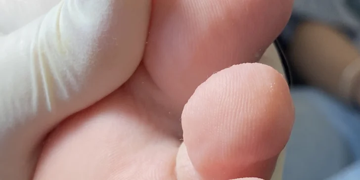 Balíčky plné péče: manikúra a pedikúra pro muže i ženy, P-Shine, Shellac