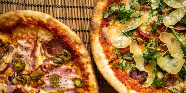 2x pizza dle výběru z celého menu: pikantní, hawai, salámová, sýrová i kuřecí