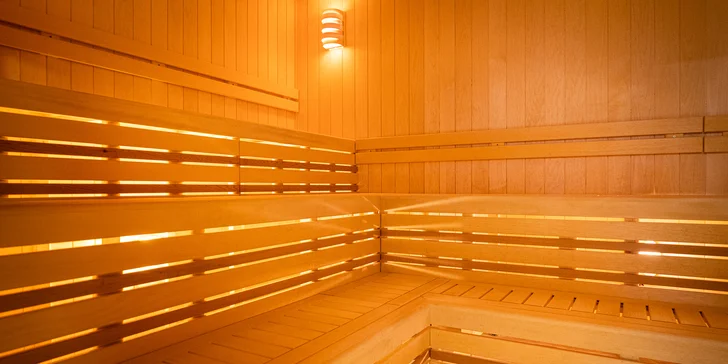 Privátní wellness s lahví prosecca pro pár: 60 či 90 minut božské relaxace