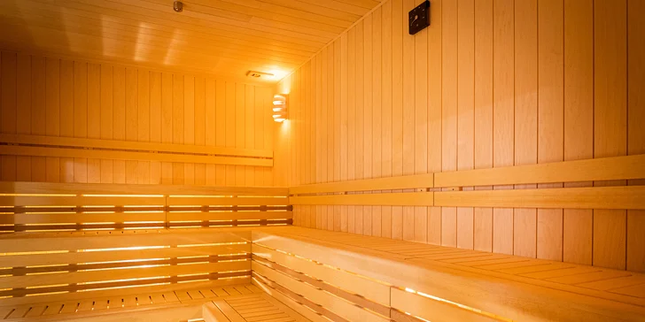 Oblíbené wellness: 120min. vstup pro 1 či 2 a kredit na útratu v baru