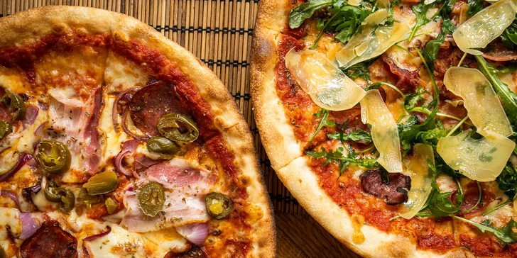 2x pizza dle výběru z celého menu: pikantní, hawai, salámová, sýrová i kuřecí