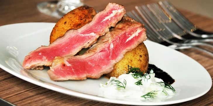 Z našich lesů, polí a farem: 8chodové degustační menu pro pár