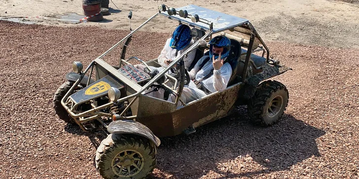 S rodinou do Drift areny: projížďky v bugině a plavba na motorovém člunu