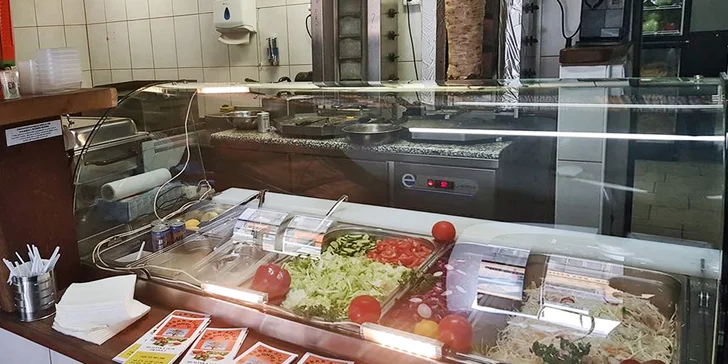 Falafel tortilla, kebab v tortille či s hranolky nebo cheesesteak pro jednoho