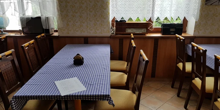 Osvěžte se při procházce Komenskými sady: 1 nebo 2 velké točené zmrzliny