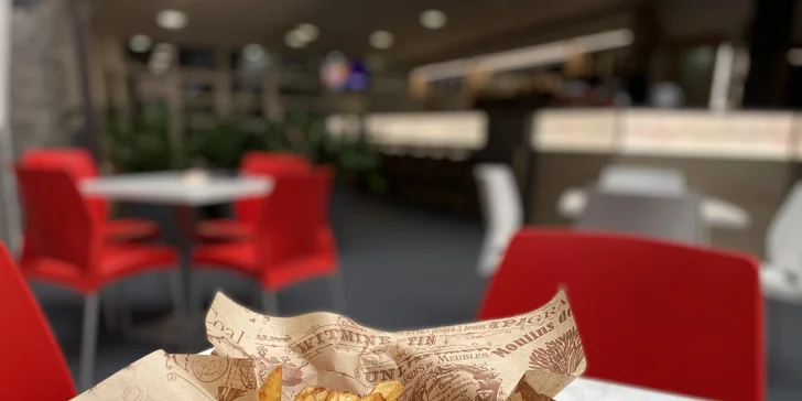 1 nebo 2 hodiny bowlingu až pro 6 osob a 1 kg křupavých hranolků