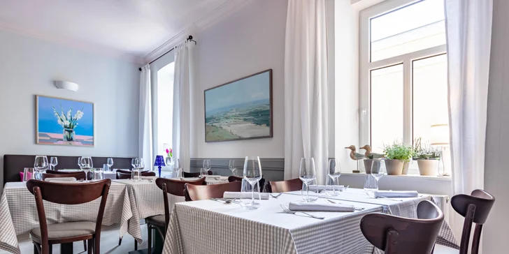 4* relax v Mariánských Lázních ve dvou: snídaně, polopenze a masáž