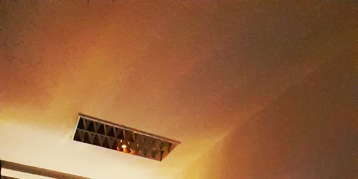 Barvení obočí hennou nebo laminace obočí u Václavského náměstí