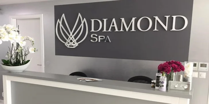 Neinvazivní liposukce podle výběru v salonu Diamond Spa: ošetření i konzultace