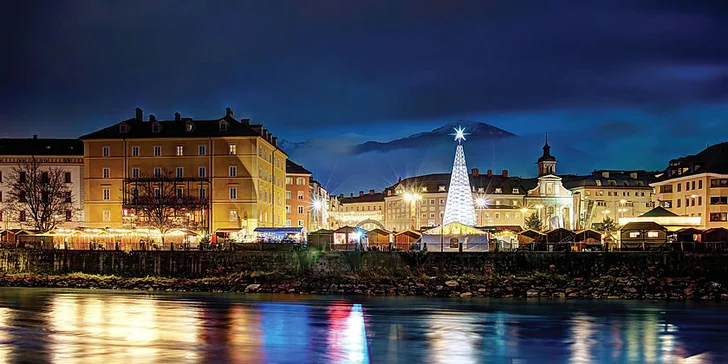 Jednodenní výlet busem do vánočního Innsbrucku: adventní trhy, památky i výhled na město