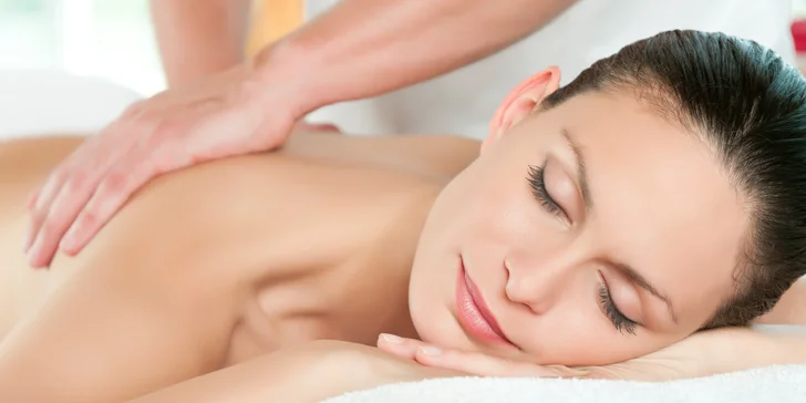 Dopřejte si chvilku odpočinku: 50min. relaxační masáž a třeba i kolagenový drink