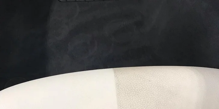 Car detailing vozu: ruční mytí, kompletní vyluxování, čištění laku i tepování interiéru