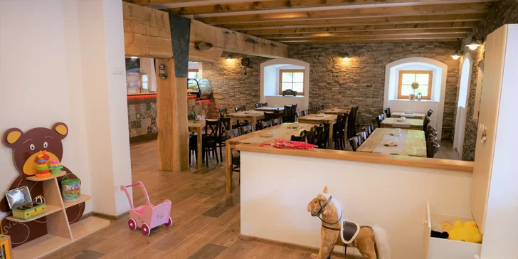 Rodinná dovolená ve Vranově nad Dyjí. Polopenze, wellness i sleva do Kinderweltu