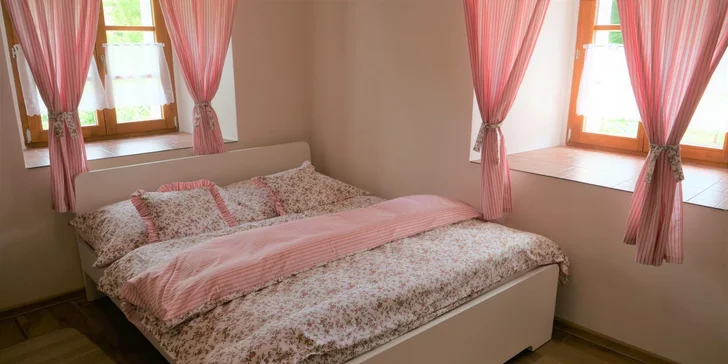 Rodinná dovolená na jižní Moravě: snídaně nebo polopenze i privátní wellness pro 4 osoby
