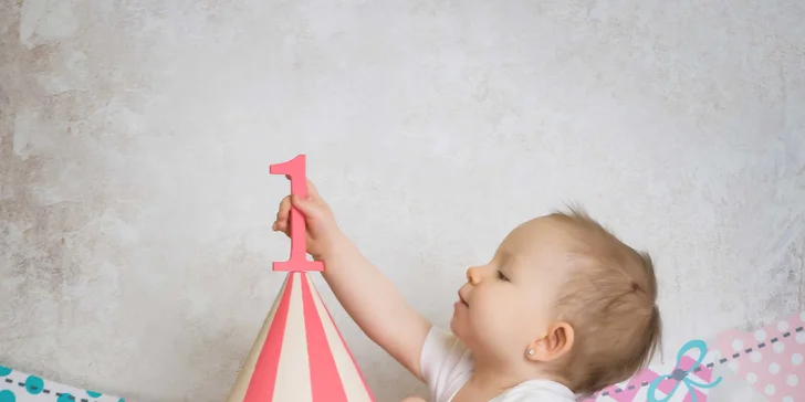 Ateliérové fotografování miminek, dětí i celé rodiny vč. rekvizit