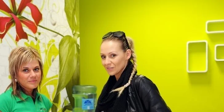 Manikúra nebo pedikúra vč. lakování v centru Prahy